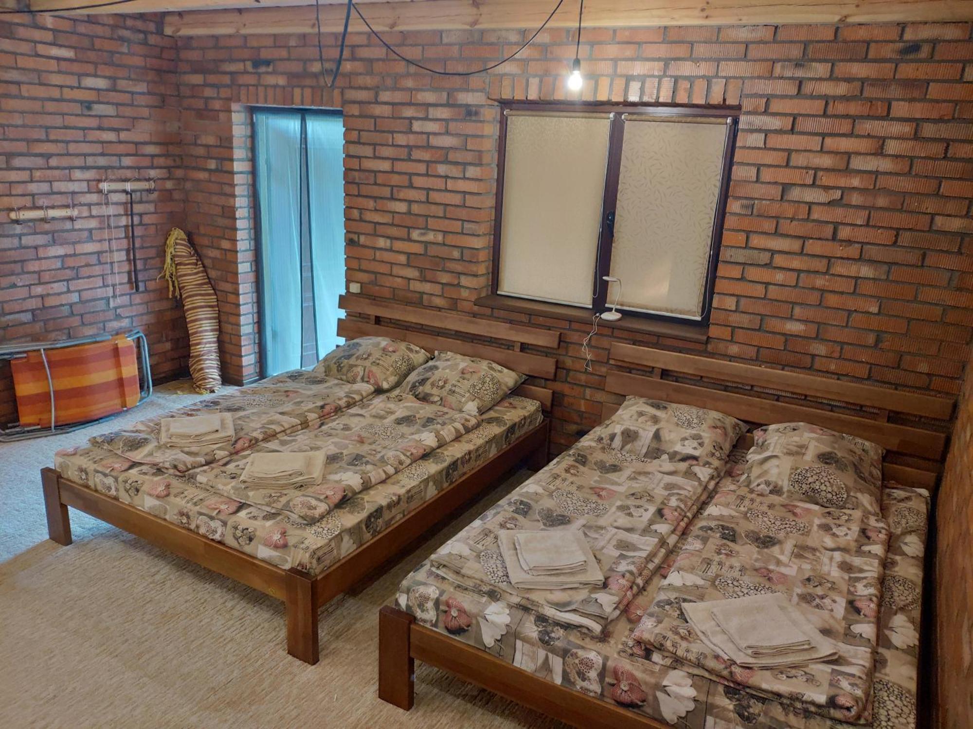 Zelenyi Rai Daire Svityaz' Oda fotoğraf